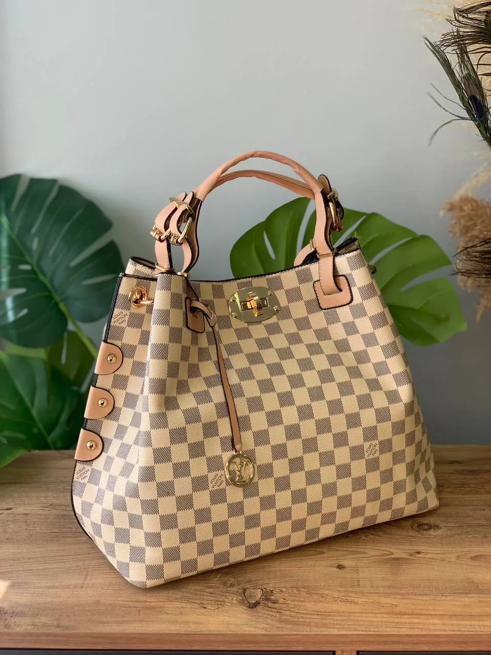 LV angora bag models