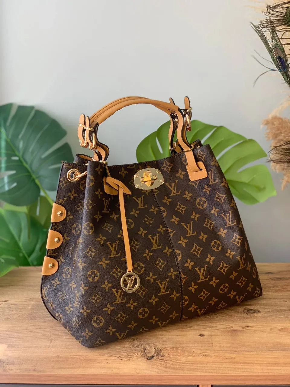 LV angora bag models