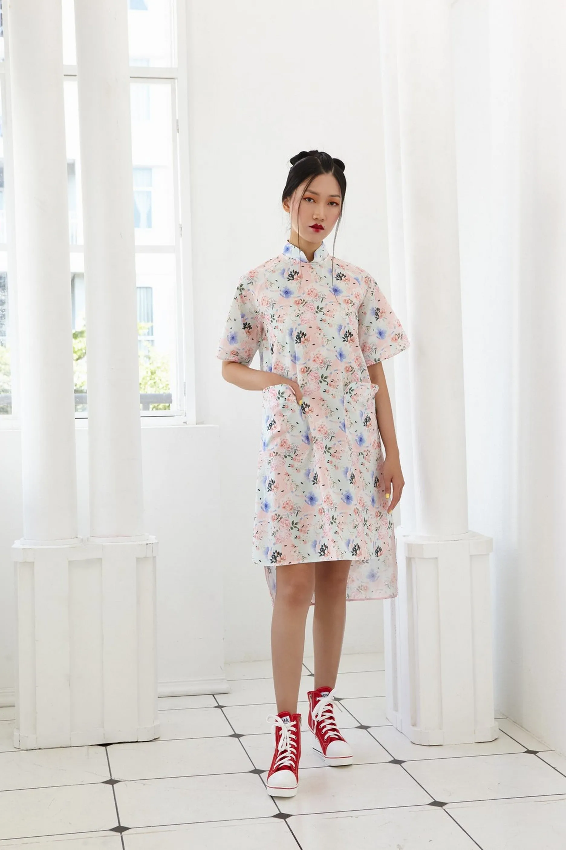 Pre-Order PASTEL PINK AND BLUE PRINTED FLORAL COTTON - A LINE DRESS WITH DETACHABLE COLLAR - MULTI